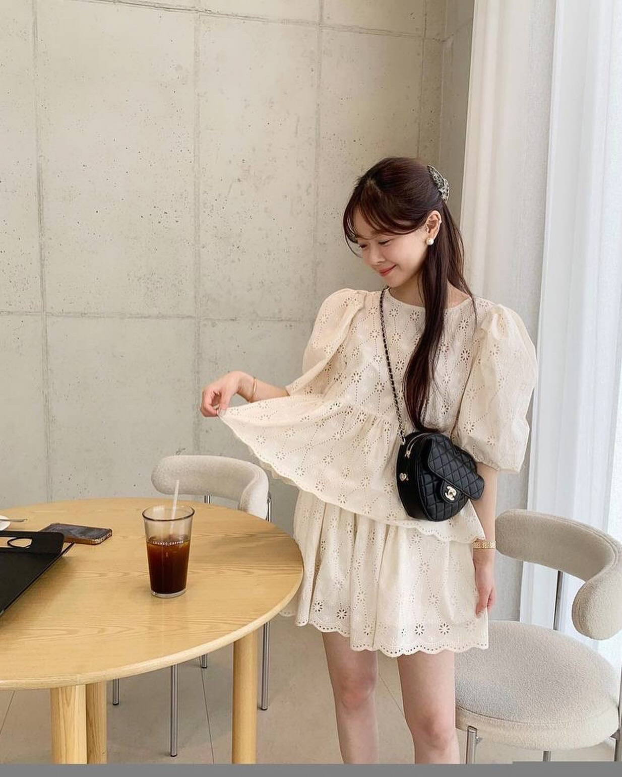 レース刺繍ショートパンツセット