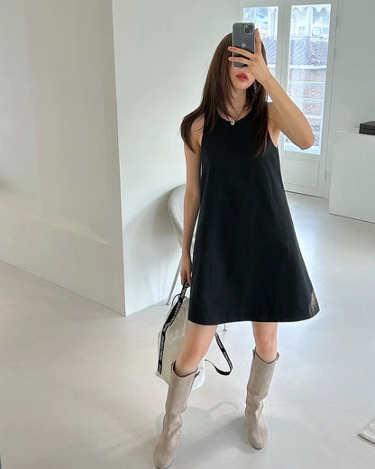 圓領背心連身裙