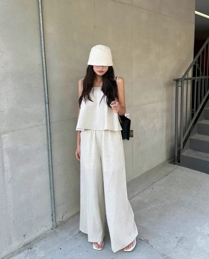 方領背心+休閒長褲