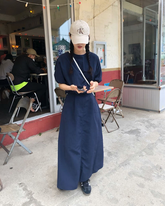 圓領抽繩上衣+A字裙