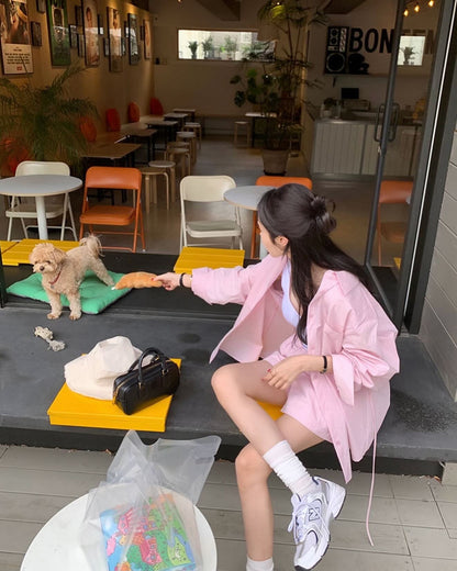 Plain T-shirt + Shorts