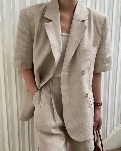 リネンのスーツショートパンツセットアップ