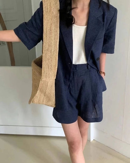 リネンのスーツショートパンツセットアップ