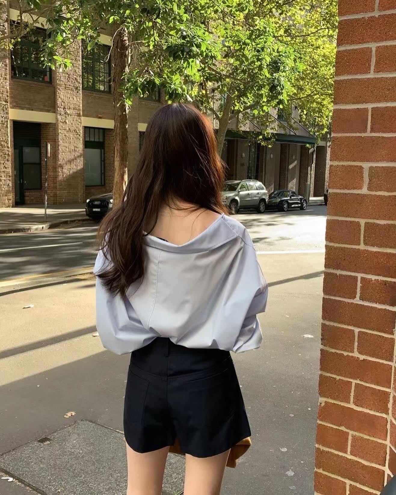 V-neck Buttoned Shirt