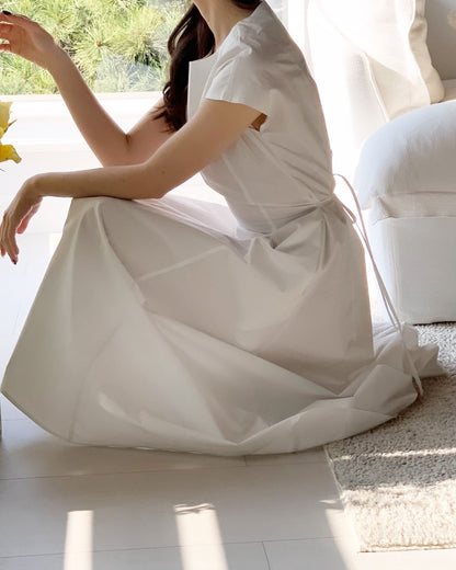 Tie-waist short-sleeve dress