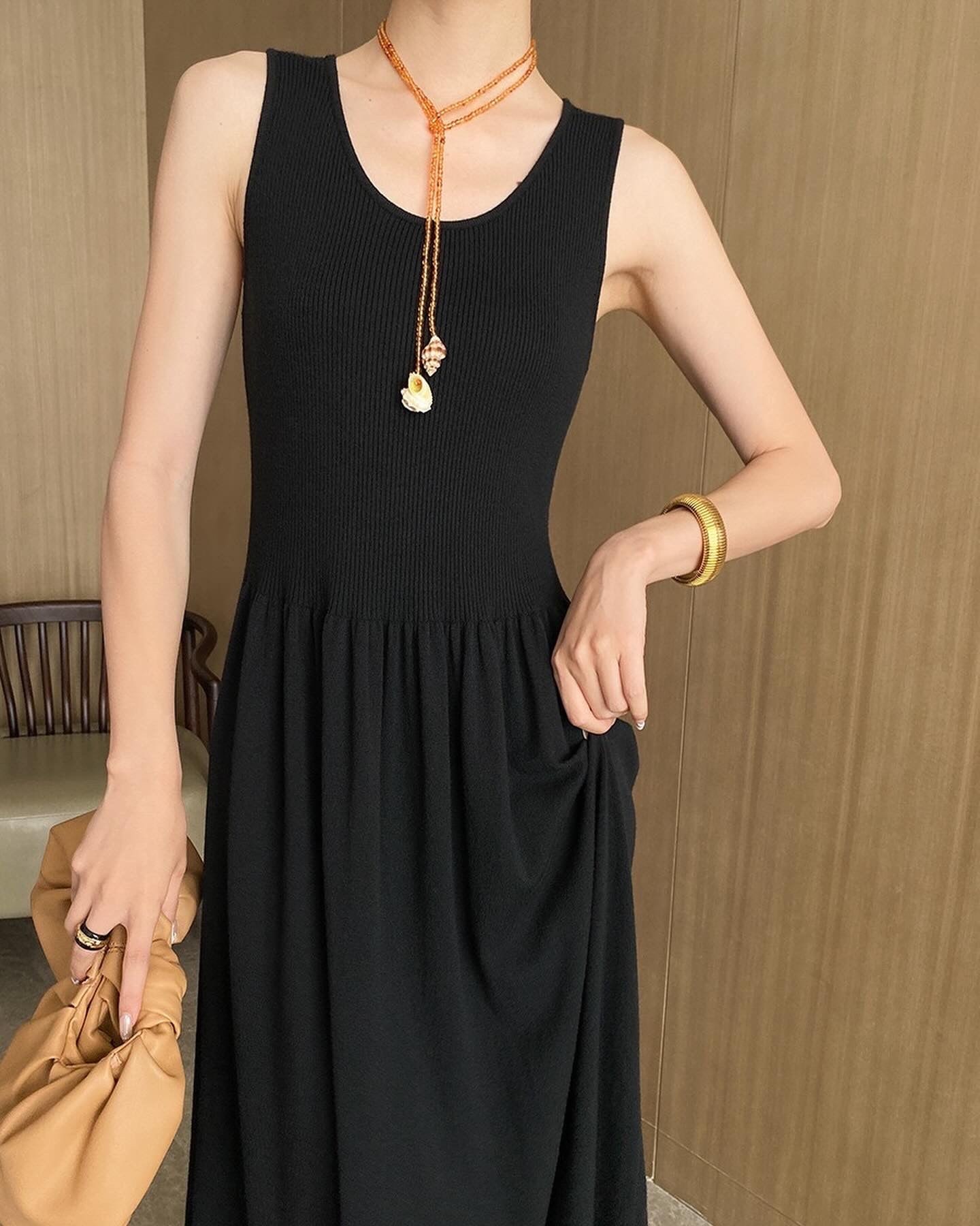 背心吊帶連身裙