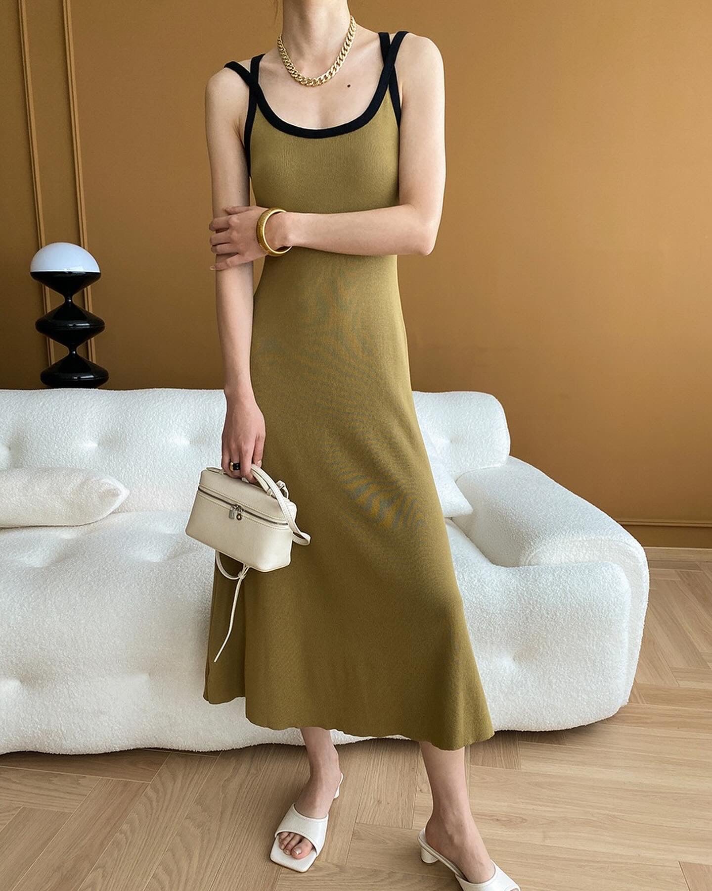 吊帶撞色長裙