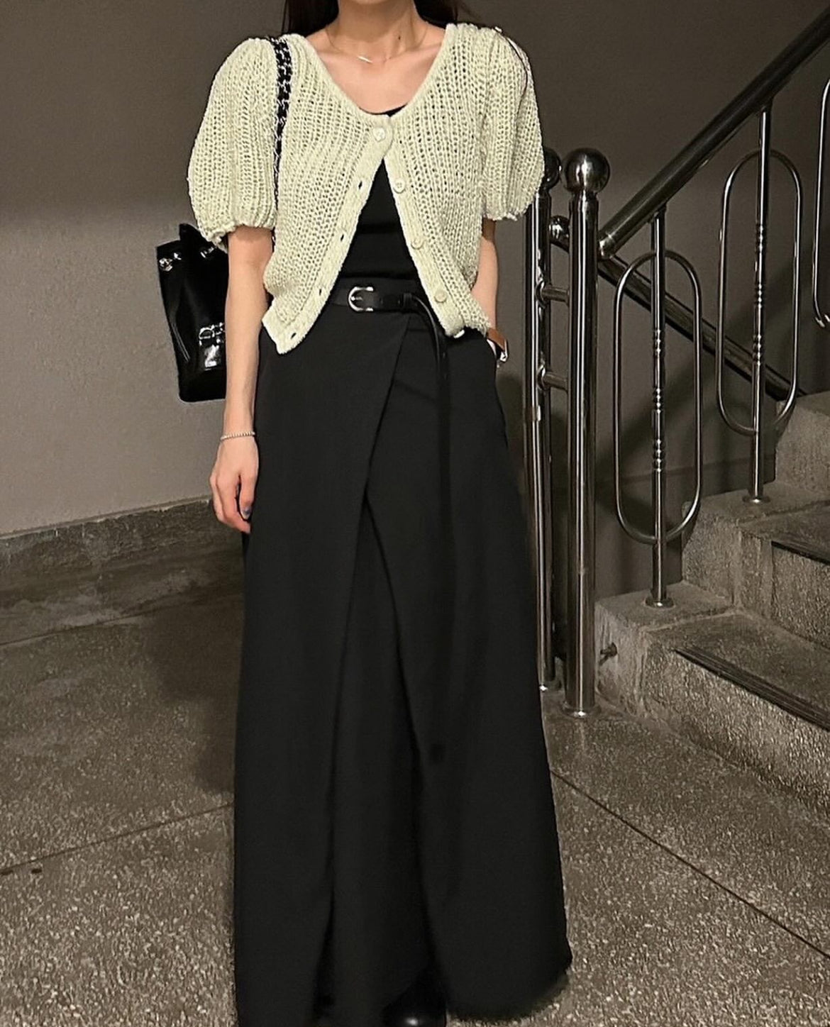 高腰壓褶設計感A字裙