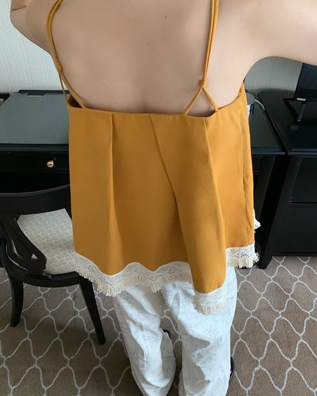 ダブルストラップフリンジベスト