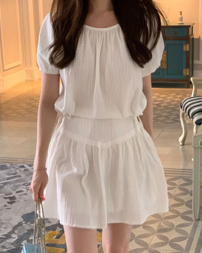 Round Neck Lace Patchwork Puff Sleeve + Short Skirt Set