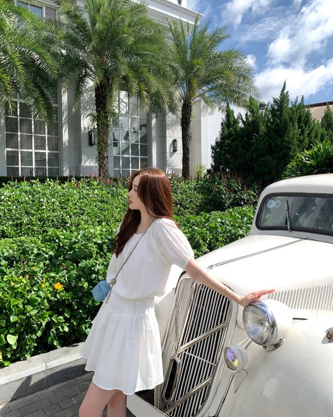 Round Neck Lace Patchwork Puff Sleeve + Short Skirt Set