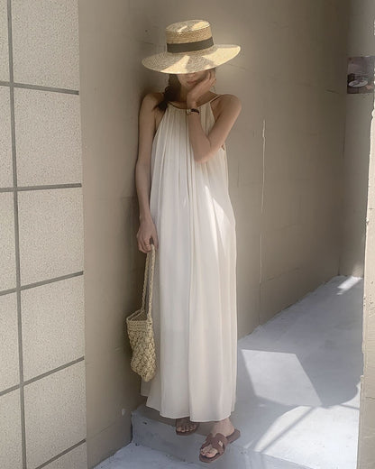 掛脖百褶連身裙