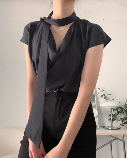 飄帶短袖恤衫