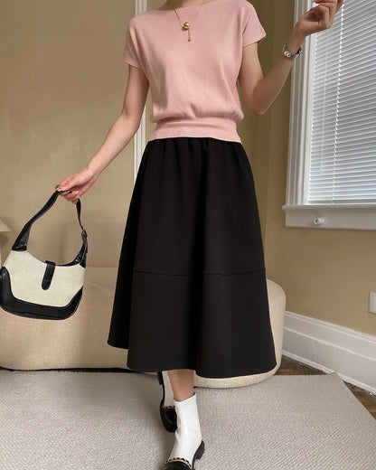 純色薄針織上衣