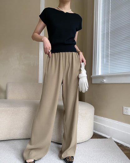 純色薄針織上衣