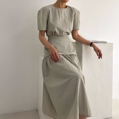 法式圓領泡泡袖+拼接半截裙