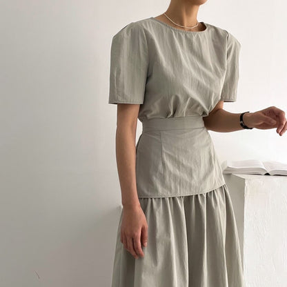 法式圓領泡泡袖+拼接半截裙