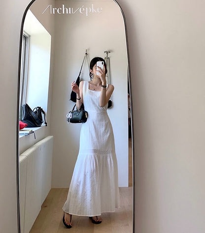 方領鏤空背心連身裙