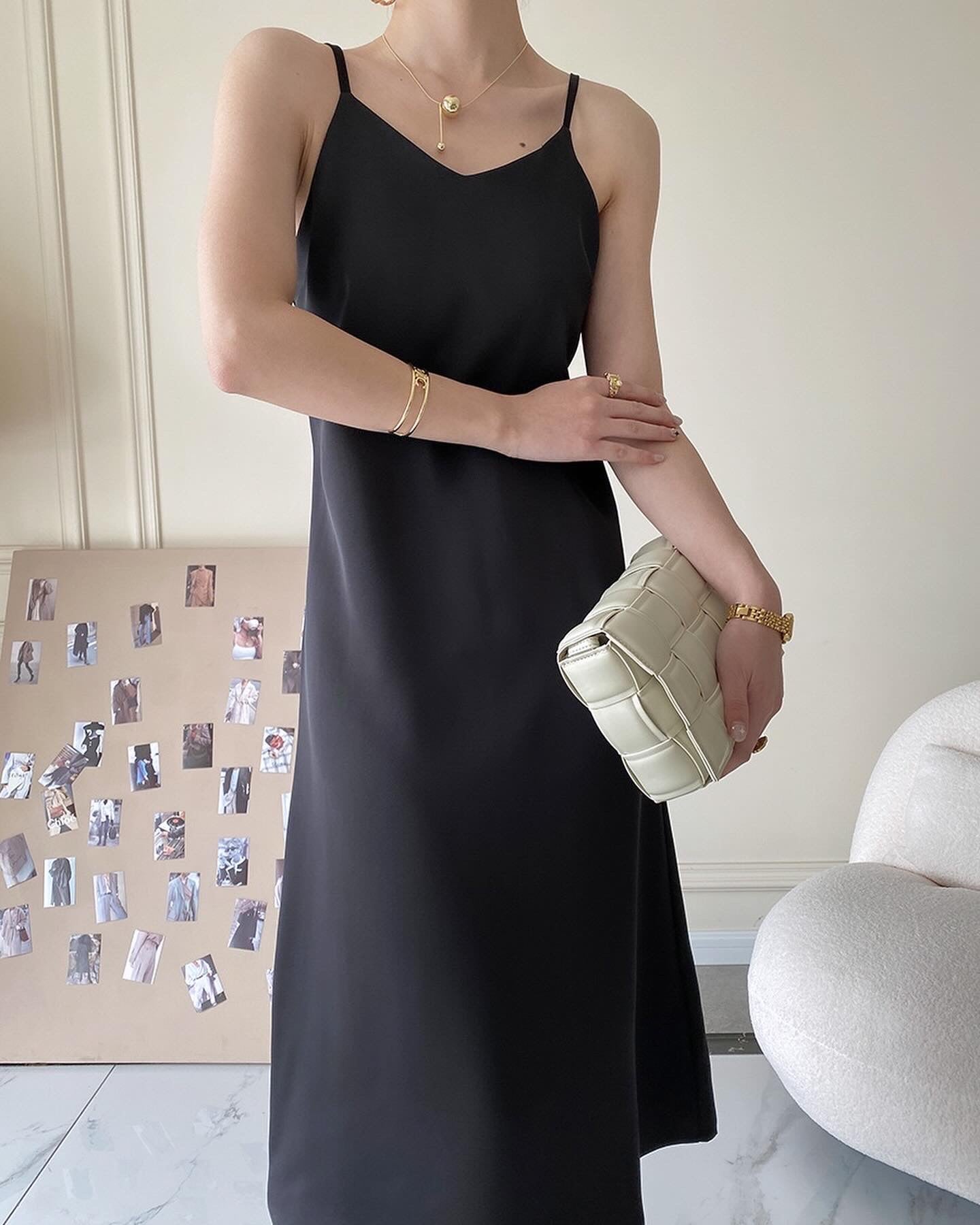 V領吊帶連身裙
