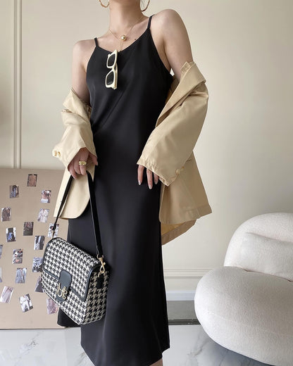 V領吊帶連身裙