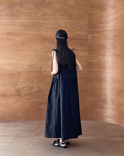 Loose-Fit Long Dress with Bow