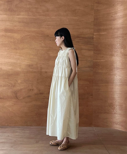 Loose-Fit Long Dress with Bow