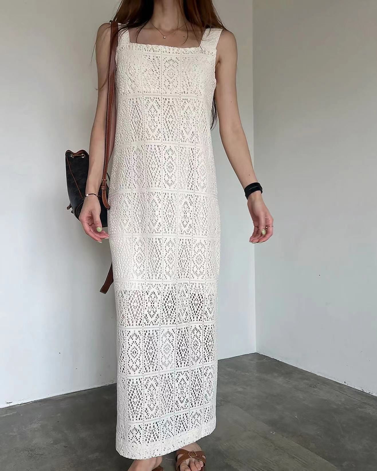方領鏤空背心長裙