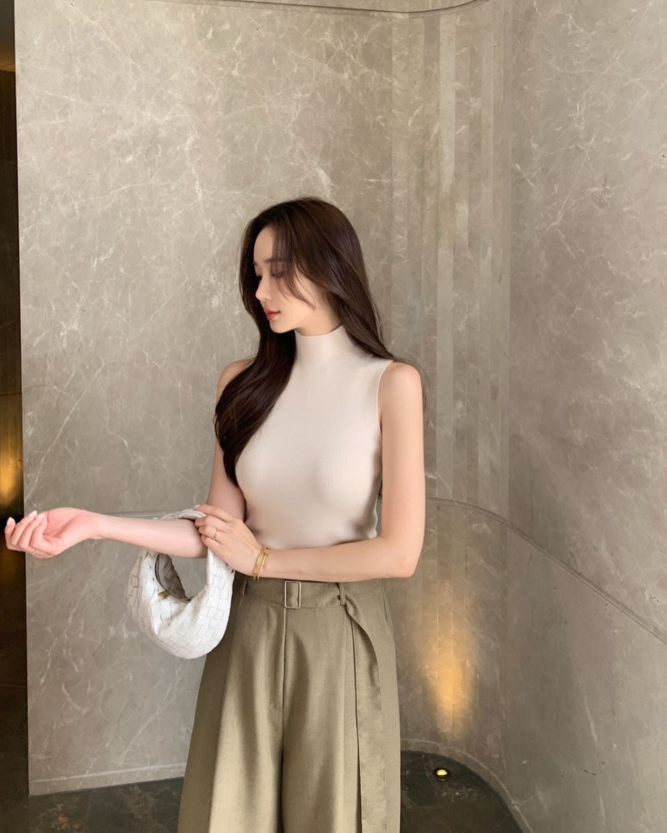 Turtleneck Knitted Vest