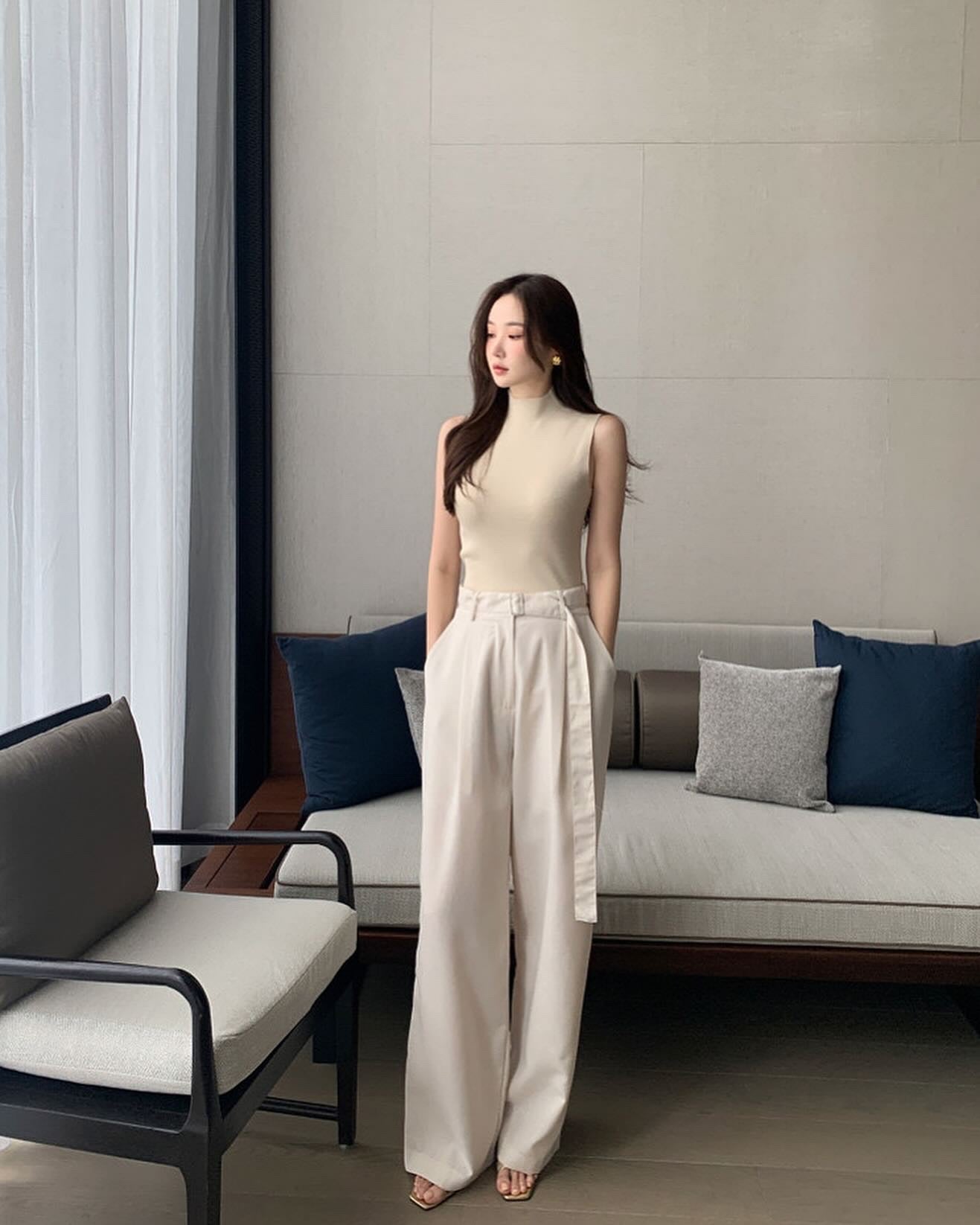 Turtleneck Knitted Vest