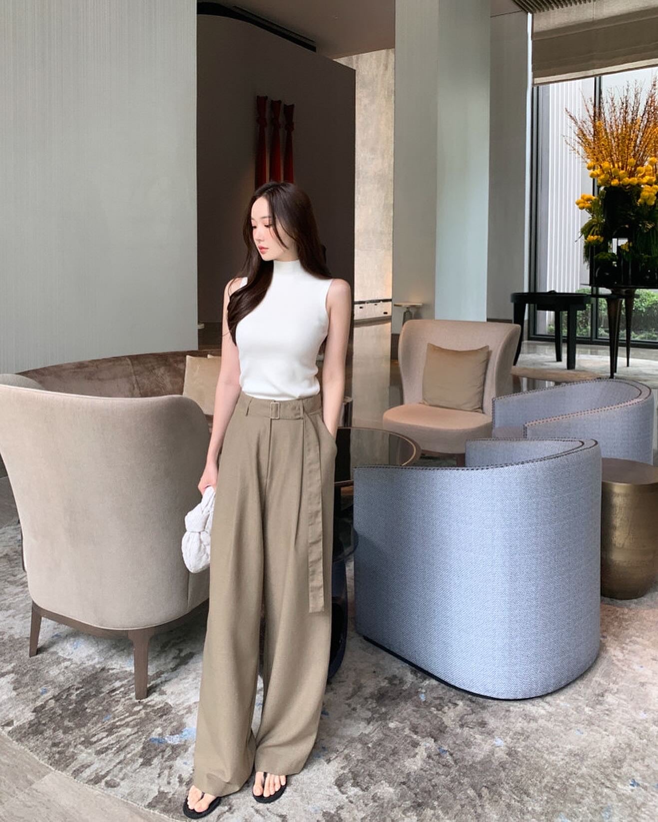 Turtleneck Knitted Vest