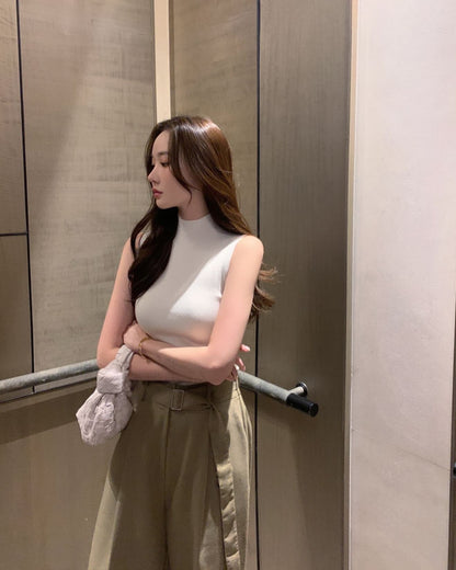 Turtleneck Knitted Vest