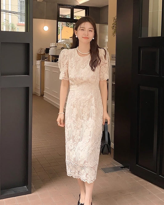 鏤空刺繡提花連身裙