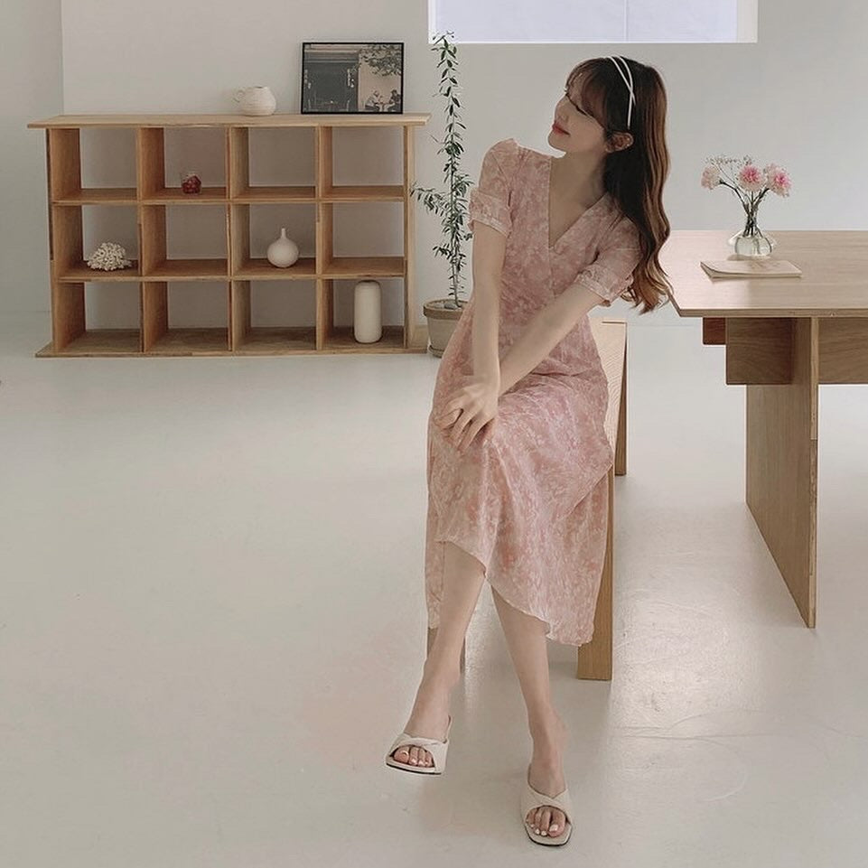 Sweet Floral Puff Sleeve Dress