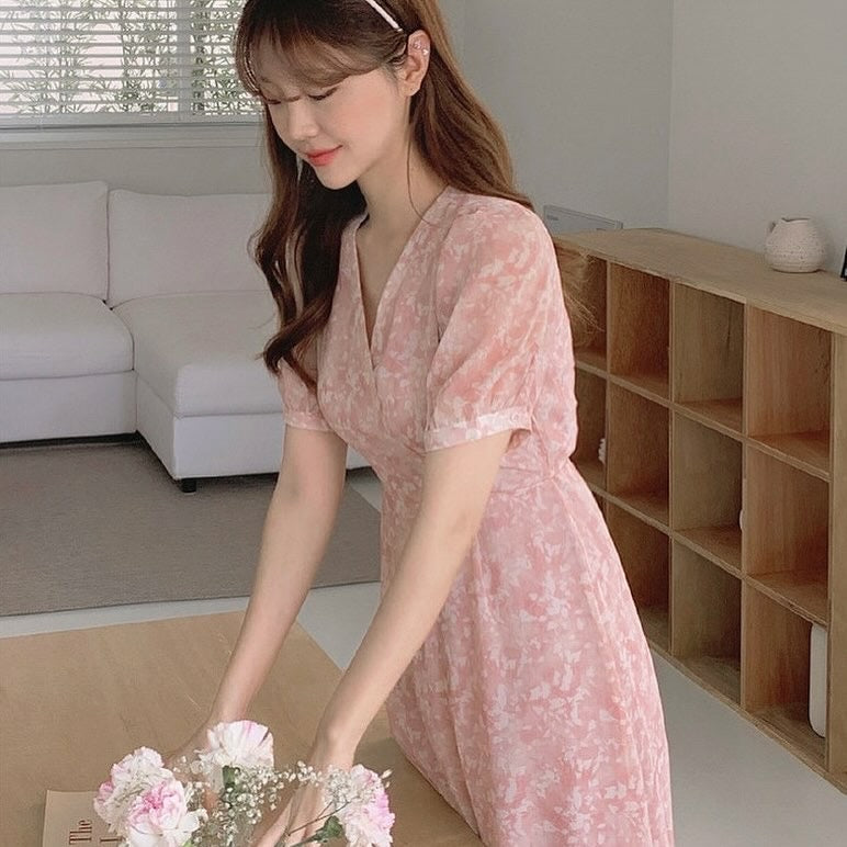 Sweet Floral Puff Sleeve Dress