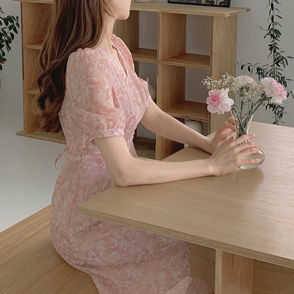 Sweet Floral Puff Sleeve Dress