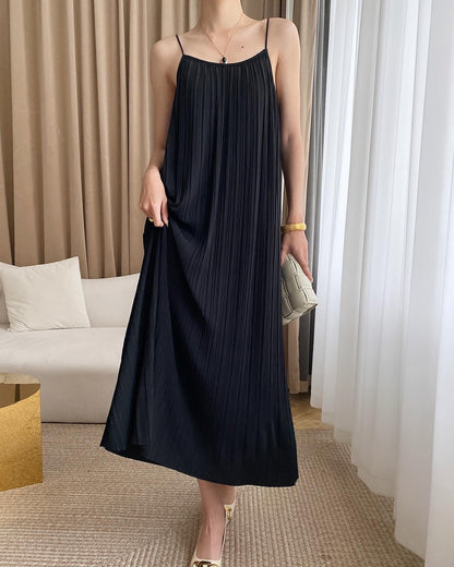 風琴摺吊帶裙