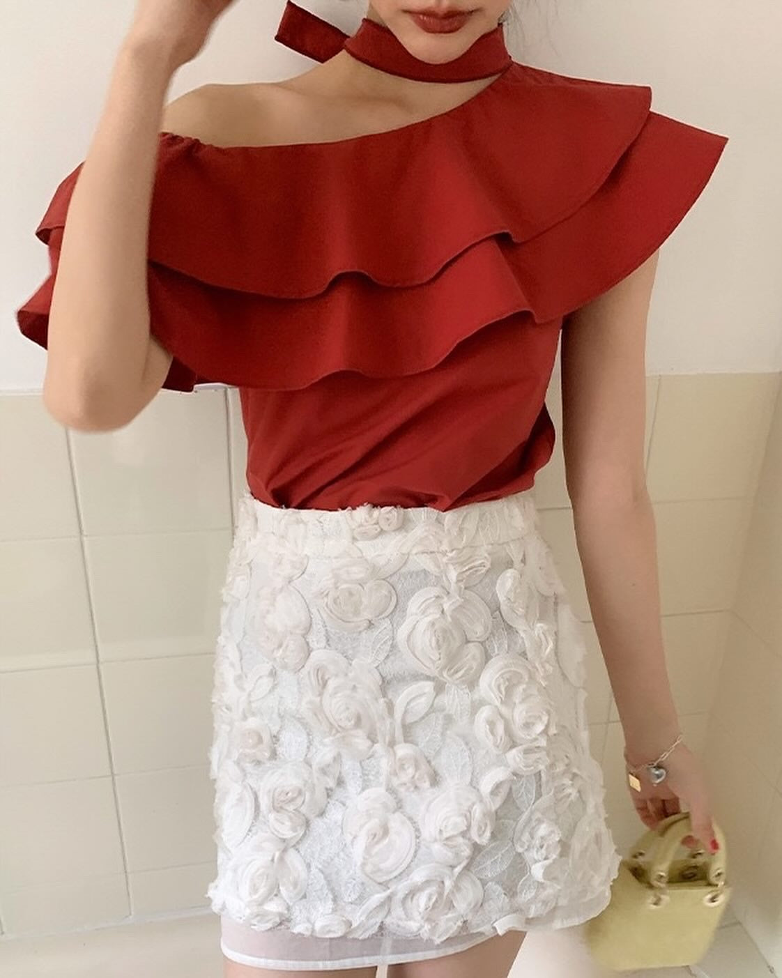Double-Layer Ruffle One-Shoulder Top