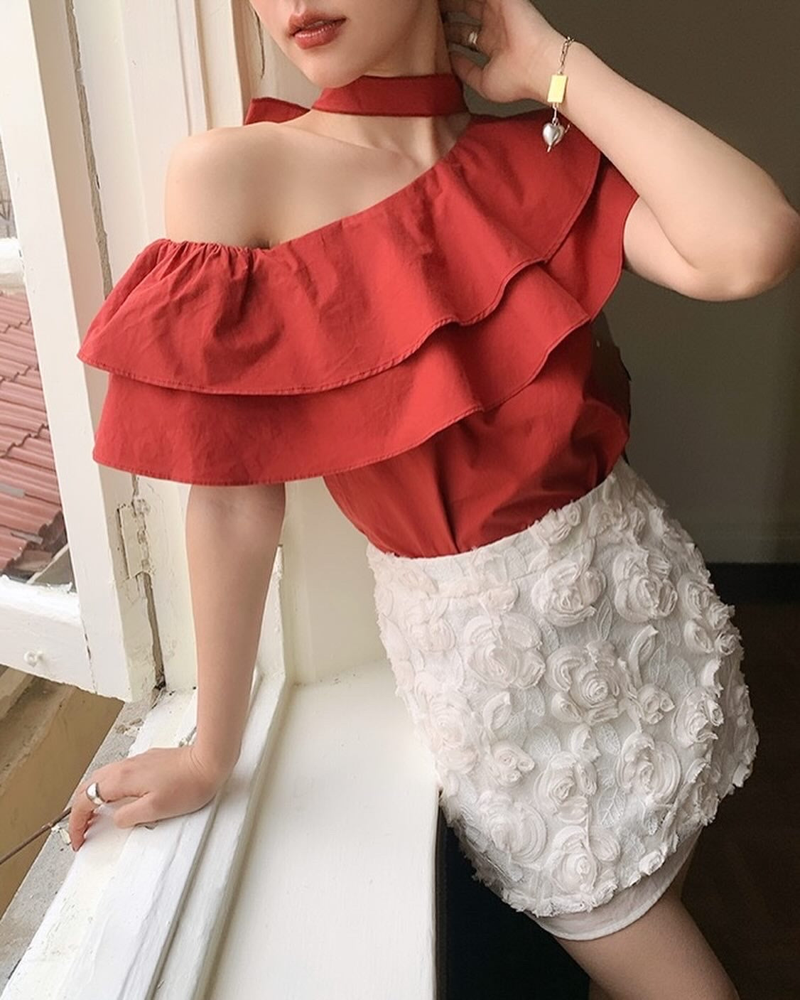 Double-Layer Ruffle One-Shoulder Top