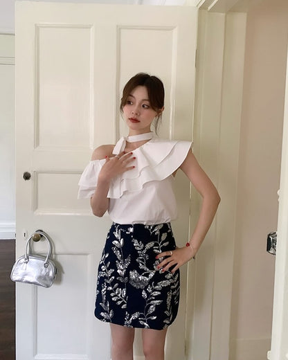 Double-Layer Ruffle One-Shoulder Top