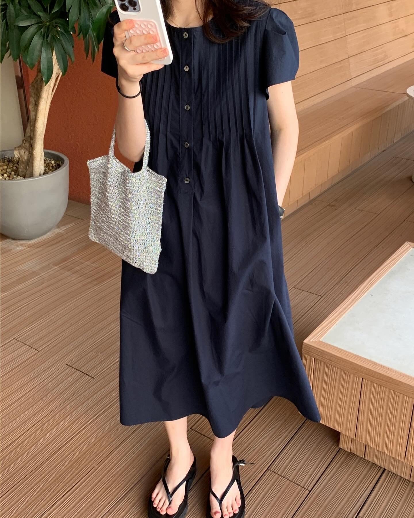 韓系圓領壓褶寬鬆裙