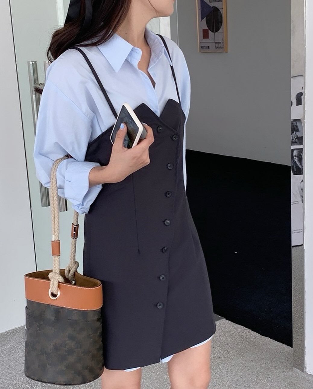 シャツ+不規則ボタンデザインスリットキャミソールドレス