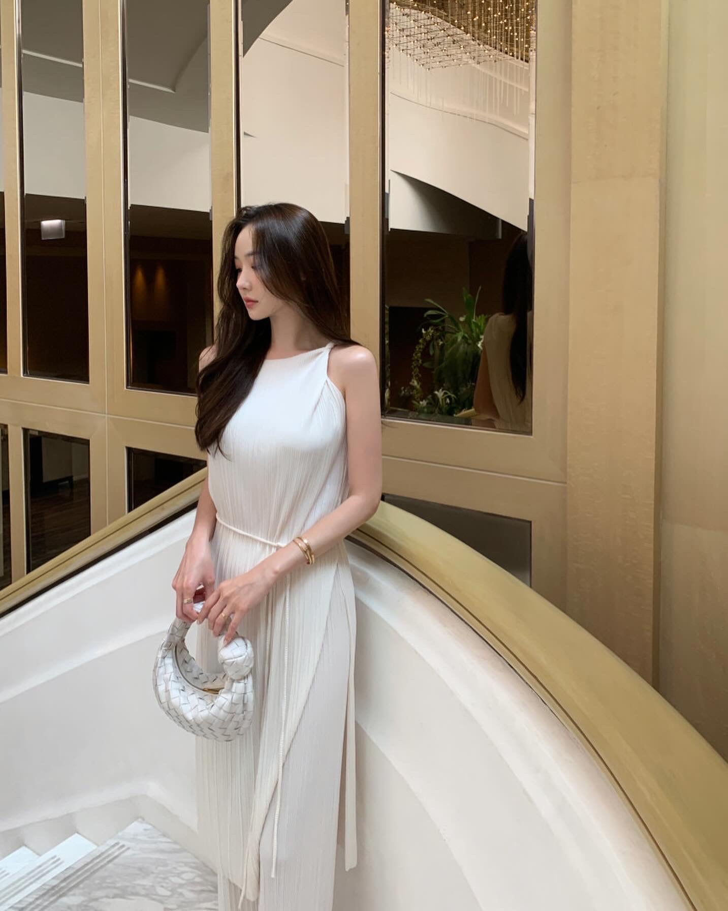 皺摺長款扭結背心+休閒長褲套裝