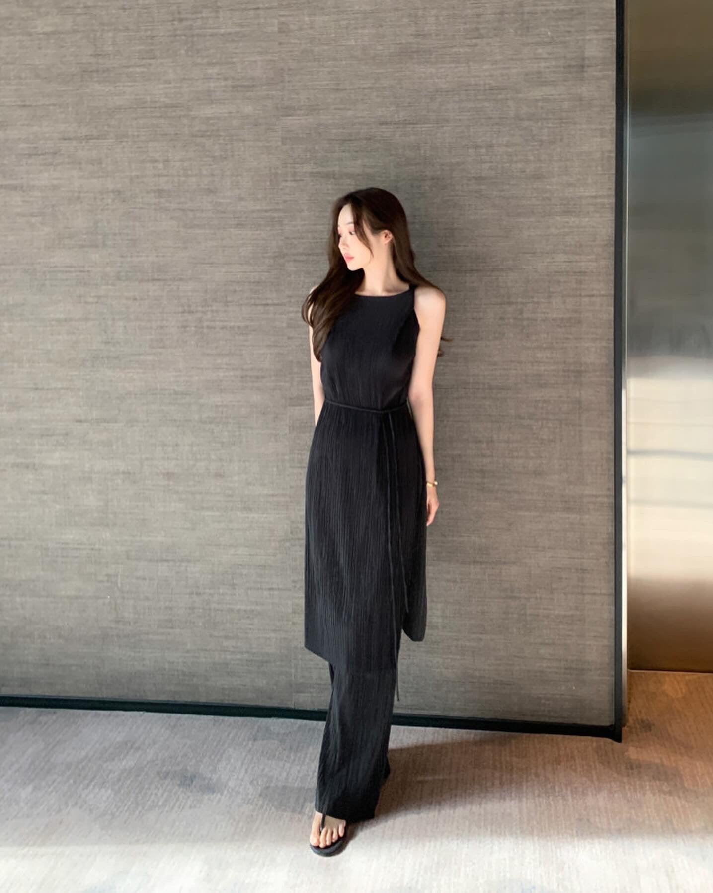 皺摺長款扭結背心+休閒長褲套裝