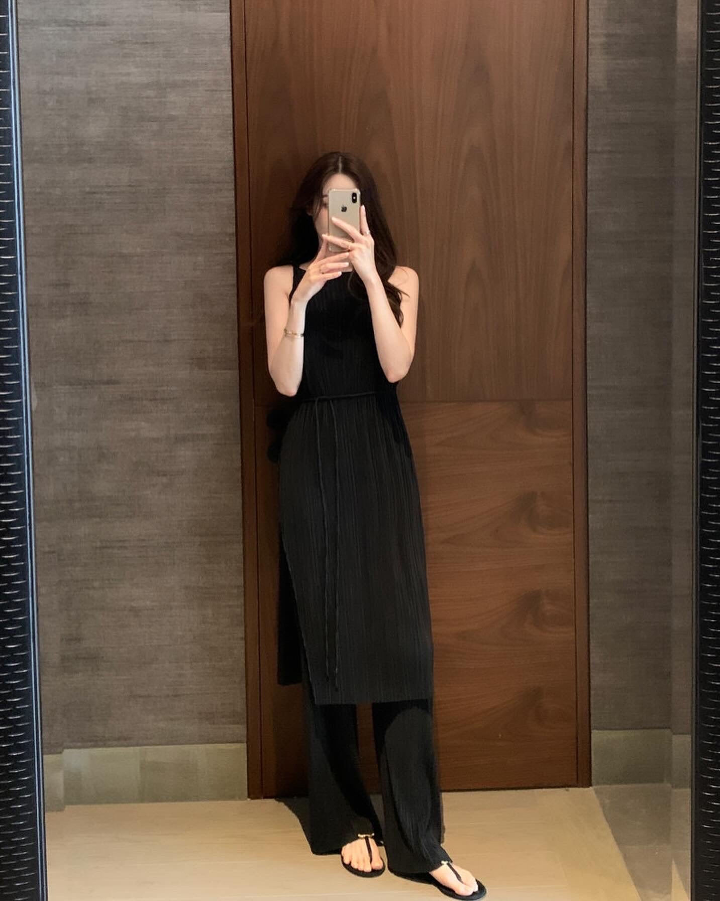 皺摺長款扭結背心+休閒長褲套裝