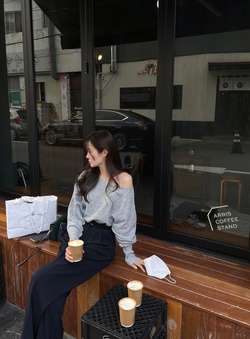 ニット斜めネックオフショルダートップス