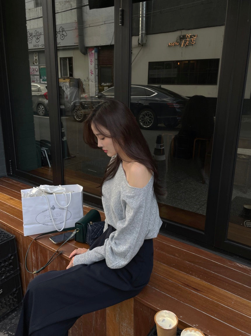 ニット斜めネックオフショルダートップス