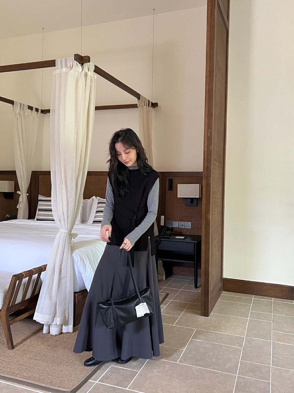 スリット付きベルトウエストニットベスト