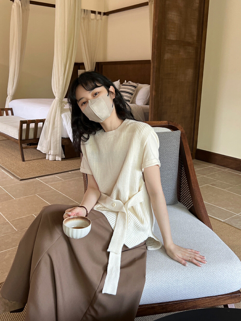 スリット付きベルトウエストニットベスト