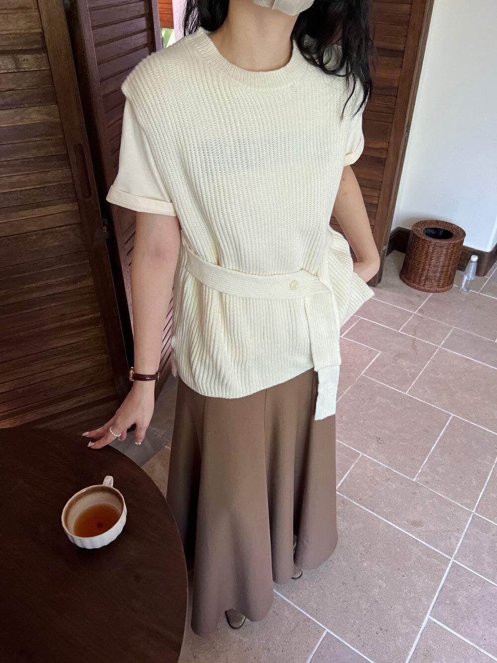 スリット付きベルトウエストニットベスト