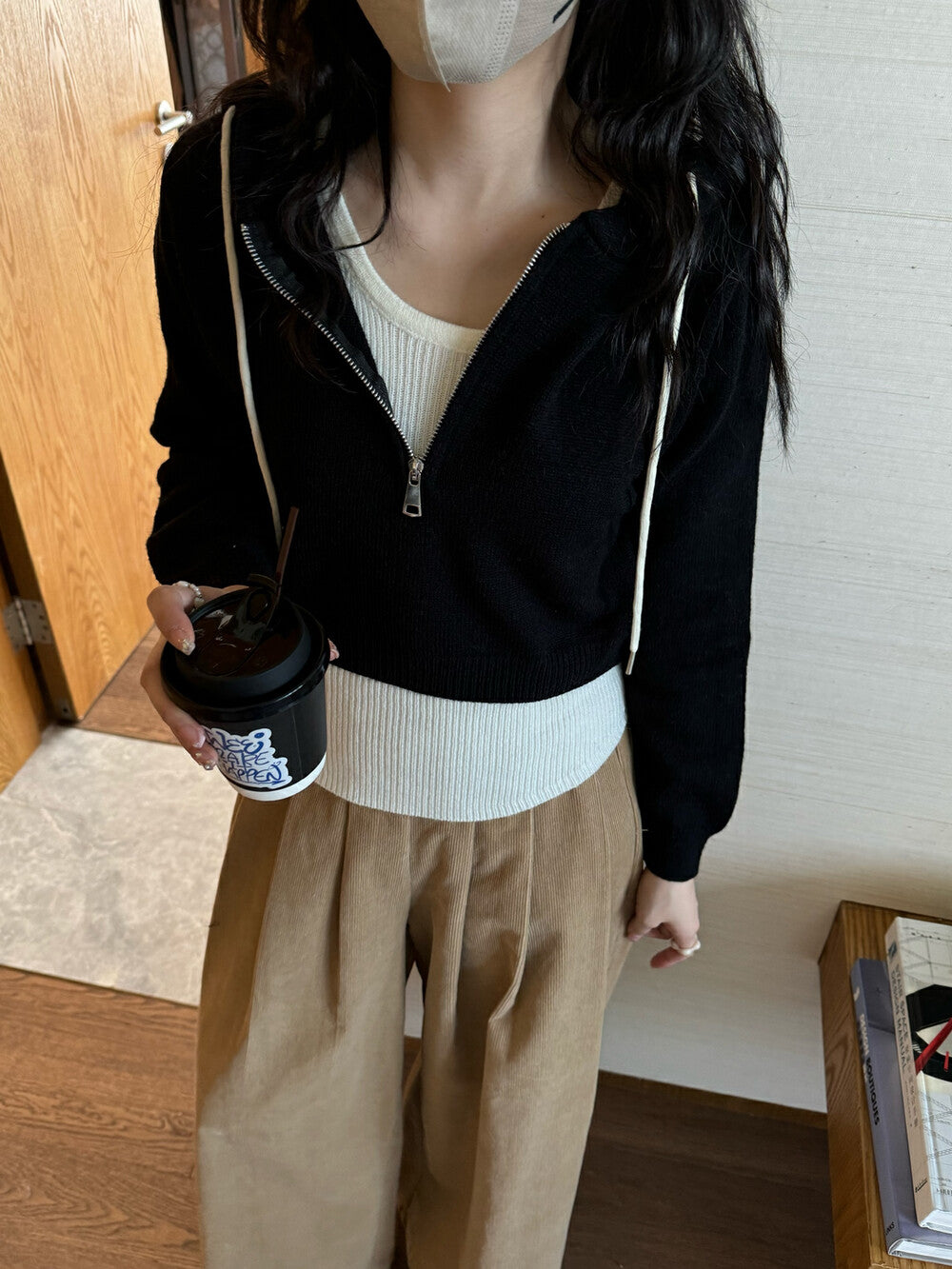半拉鏈連帽毛衣+吊帶背心set